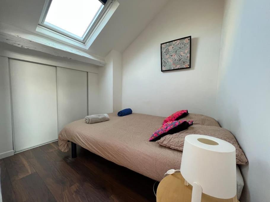 Bright Studio Apartment - Fontainebleau Buitenkant foto
